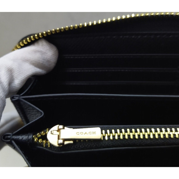 Coach Black Crossgrain Leather Zip Around Credit Card Long Wallet - NWT $298 - Picture 15 of 16